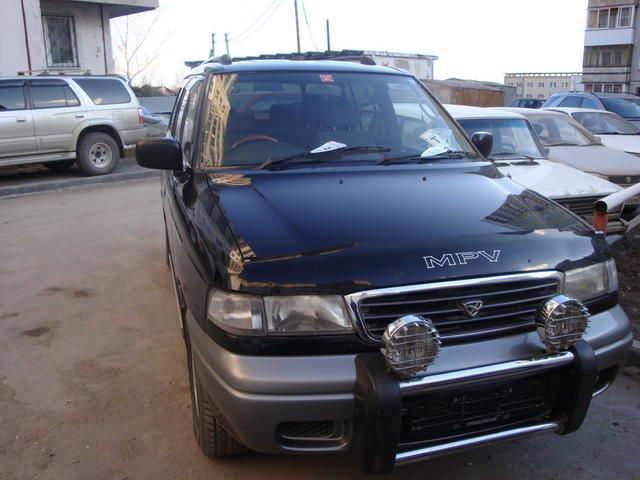 1996 Mazda MPV