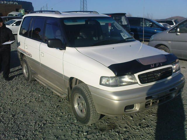 1996 Mazda MPV