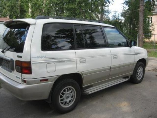 1996 Mazda MPV