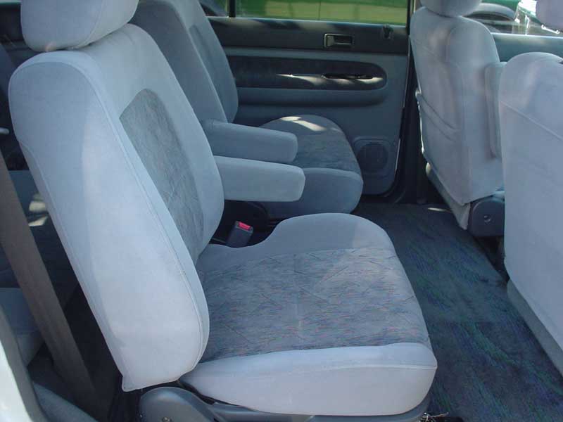 1996 Mazda MPV Pics