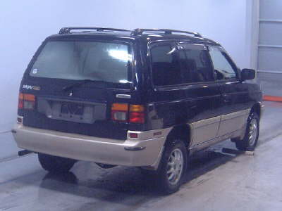 1996 Mazda MPV Pictures