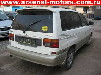 1996 Mazda MPV Pictures