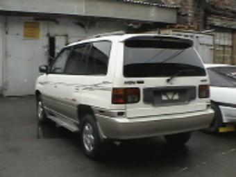 1997 Mazda MPV