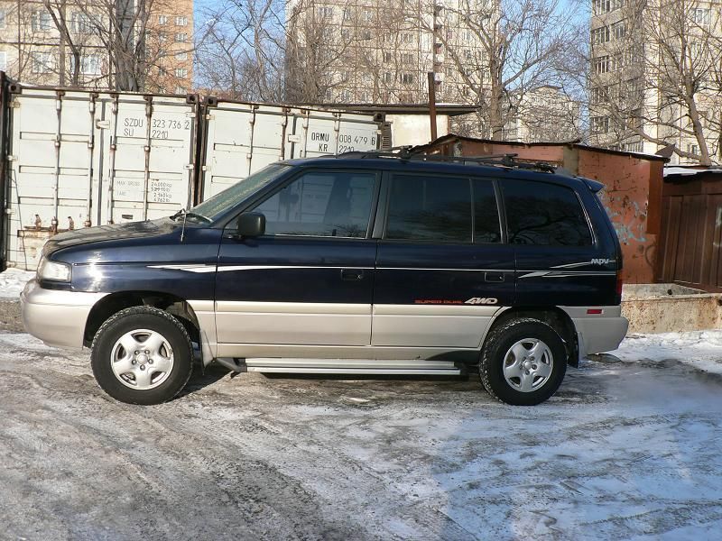 1997 Mazda MPV