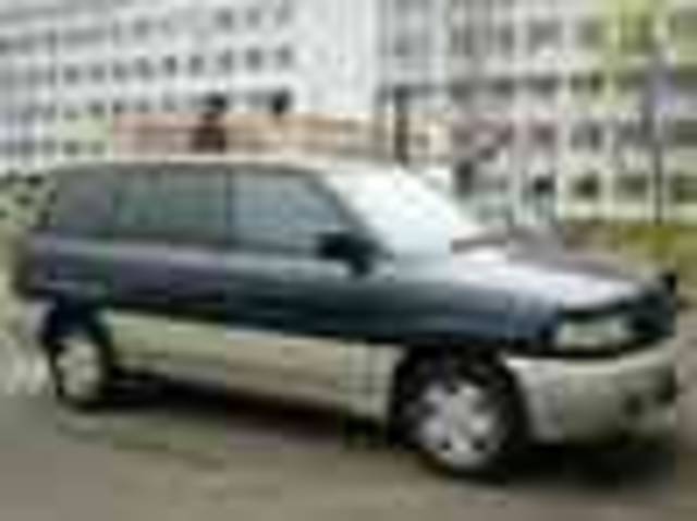 1997 Mazda MPV