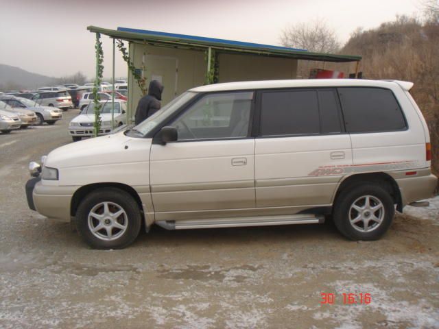 1997 Mazda MPV