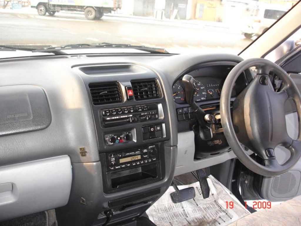 1997 Mazda MPV