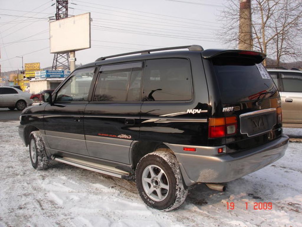 1997 Mazda MPV