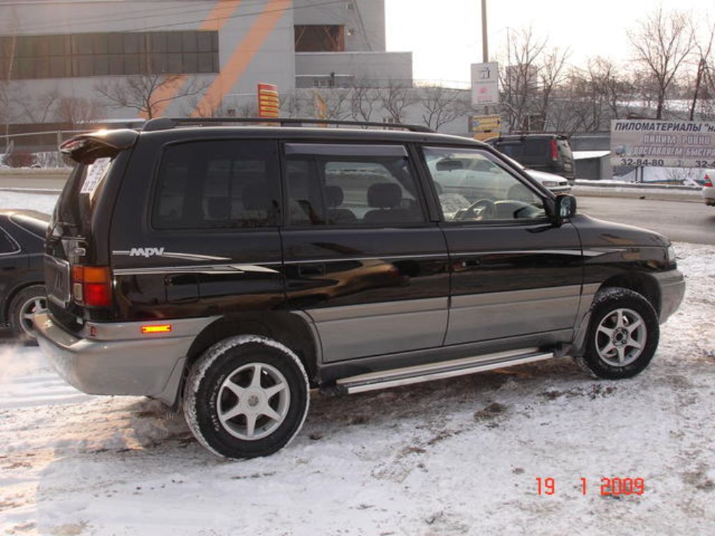 1997 Mazda MPV