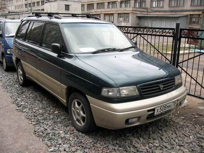 1997 Mazda MPV Pictures