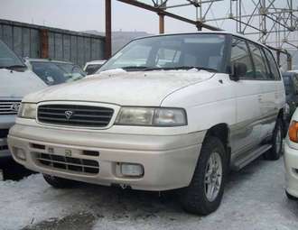 1997 Mazda MPV Photos