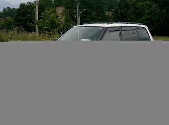 1998 Mazda MPV