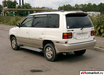 1998 Mazda MPV Pictures
