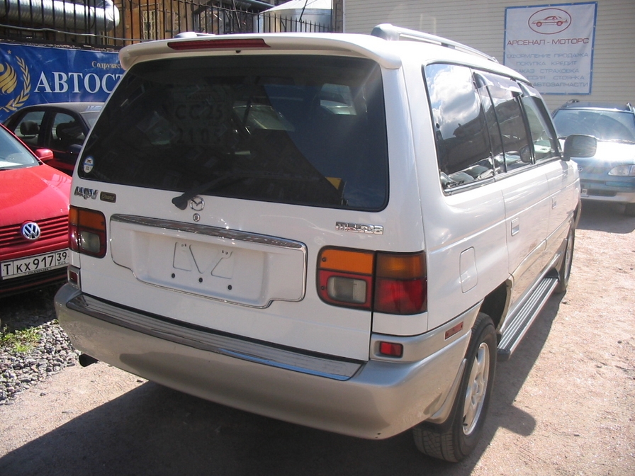 1998 Mazda MPV Pictures