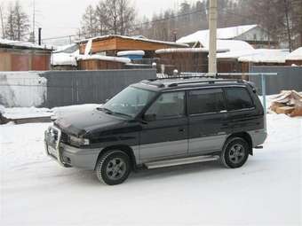 1998 Mazda MPV Pics