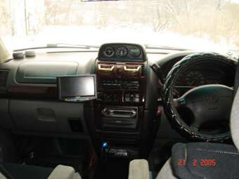 1998 Mazda MPV Pics