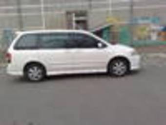 1999 Mazda MPV Photos