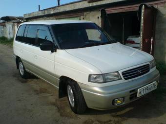 1999 Mazda MPV Photos