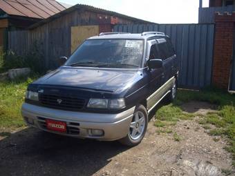 1999 Mazda MPV Photos