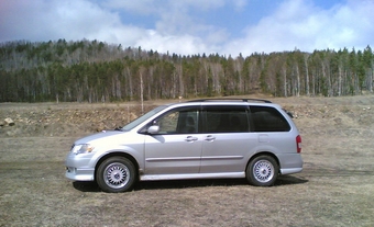 2000 Mazda MPV