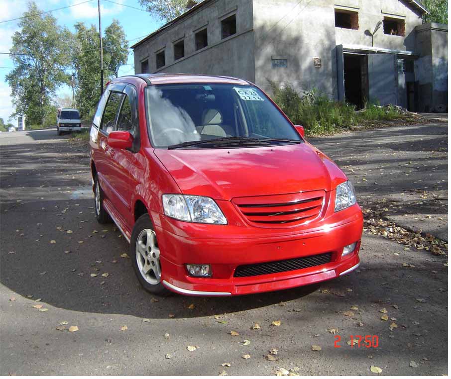 2000 Mazda MPV