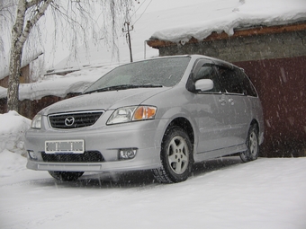 2000 Mazda MPV