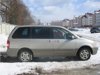 2000 Mazda MPV