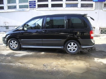 2000 Mazda MPV