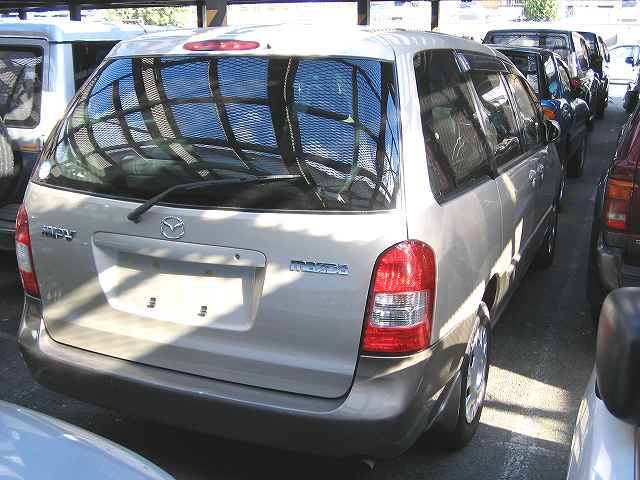 2000 Mazda MPV