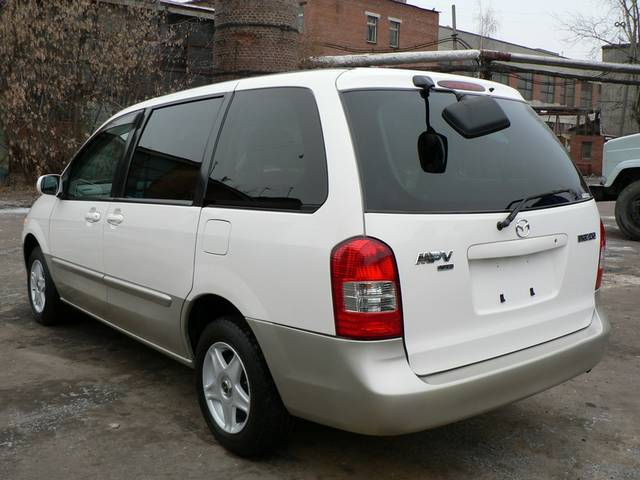 2000 Mazda MPV