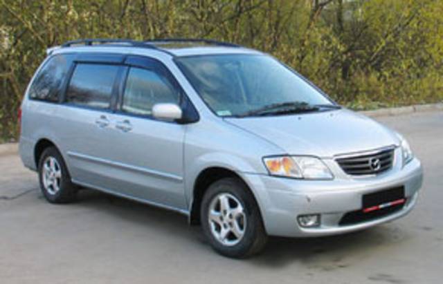 2000 Mazda MPV