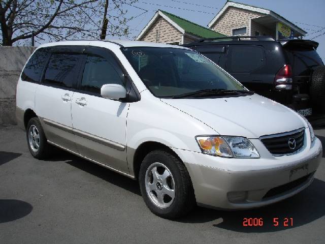 2000 Mazda MPV