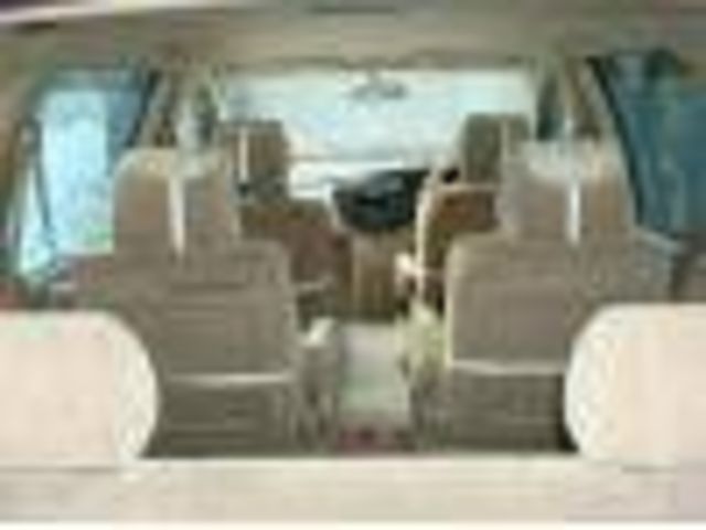 2000 Mazda MPV