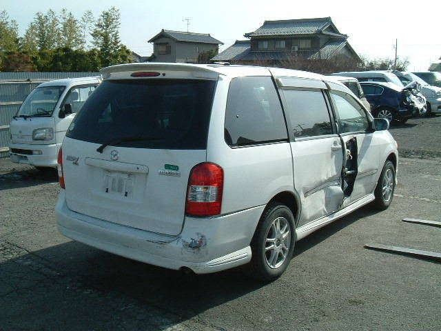 2000 Mazda MPV