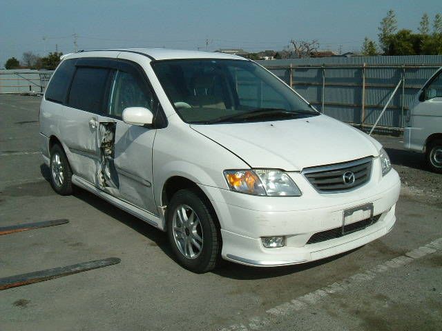 2000 Mazda MPV