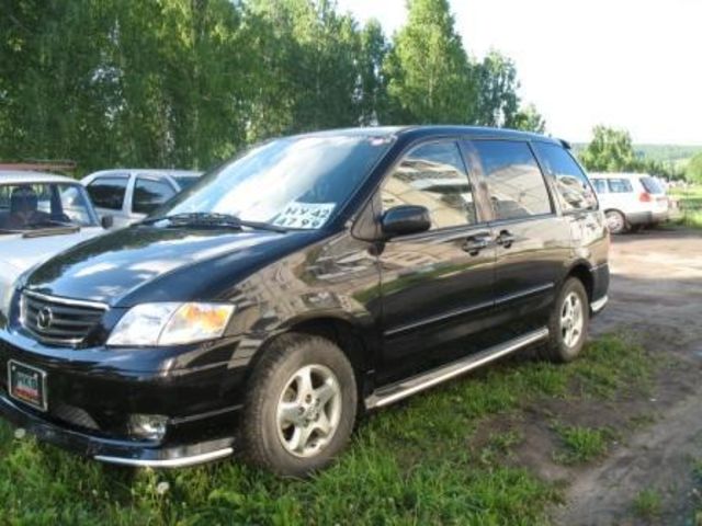 2000 Mazda MPV