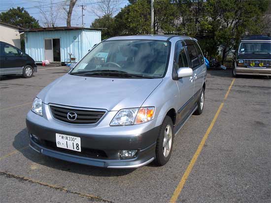 2000 Mazda MPV Images