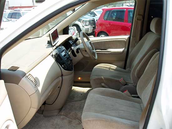 2000 Mazda MPV Pictures