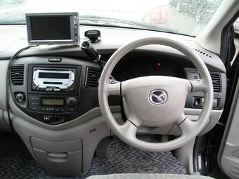 2000 Mazda MPV Pictures