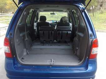 2000 Mazda MPV Images