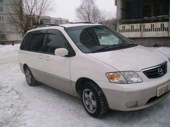 2000 Mazda MPV Photos