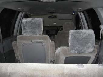 2000 Mazda MPV Photos