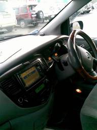 2000 Mazda MPV Pics