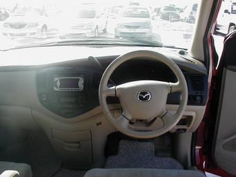 2000 Mazda MPV Pictures