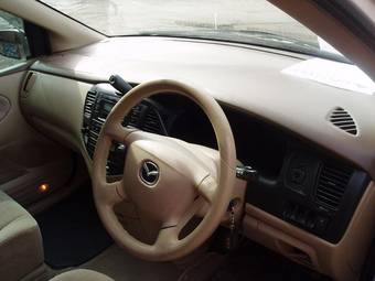 2000 Mazda MPV Photos