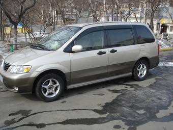 2000 Mazda MPV Pictures