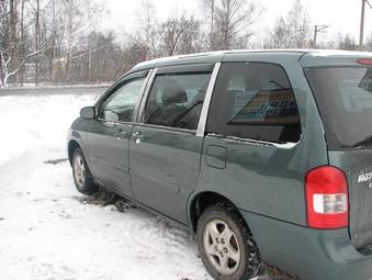 2000 Mazda MPV Pictures