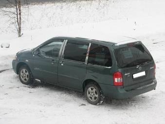 2000 Mazda MPV Photos