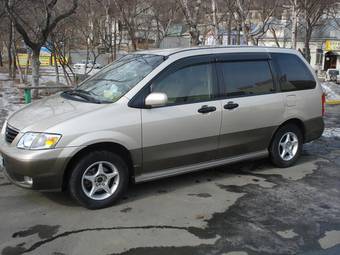 2000 Mazda MPV Photos