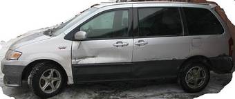 2000 Mazda MPV Pictures